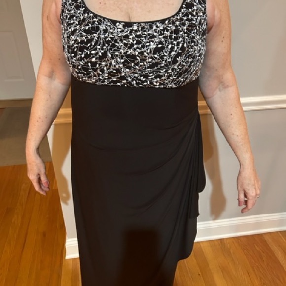 NWT Alex Evenings 2 piece black gown with black and white Jacket - Picture 7 of 10